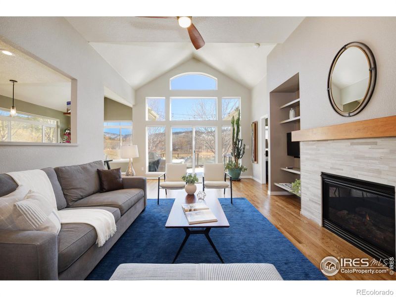 310 Mcconnell Dr, Lyons, CO 80540