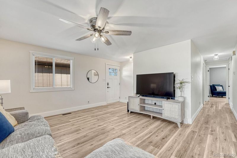6825 Cory Pl, Colorado Springs, CO 80915