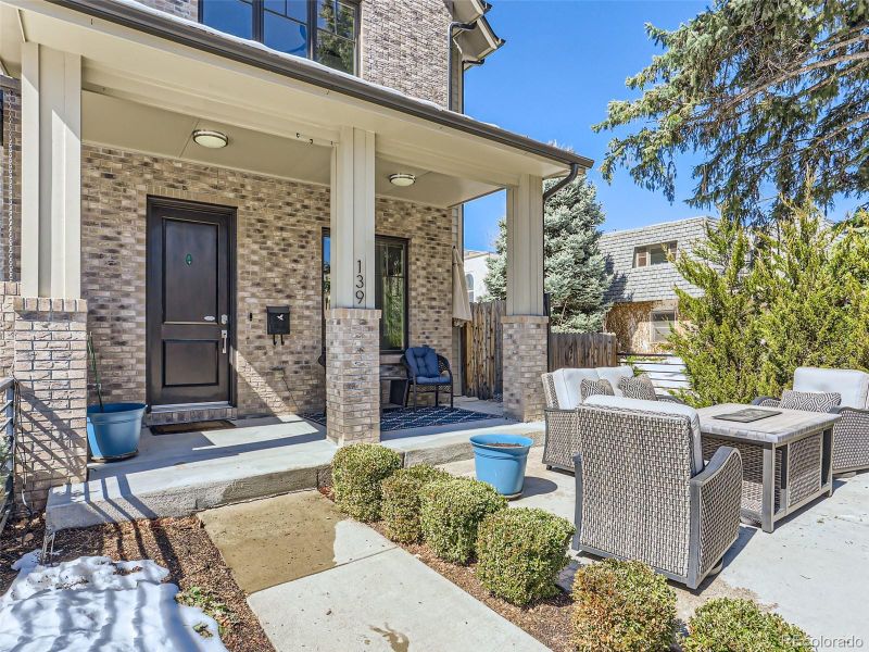 139 Jackson St, Denver, CO 80206