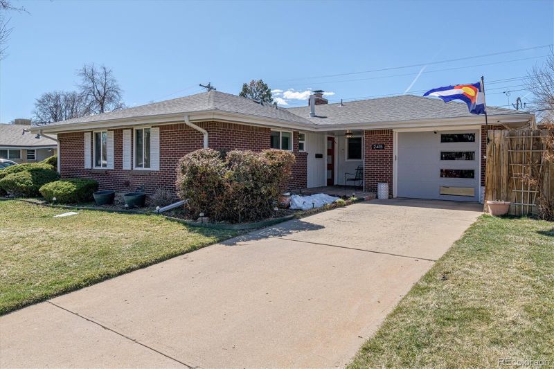 2415 S Osceola St, Denver, CO 80219