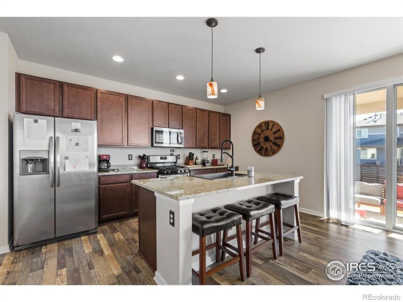 215 S Robertsdale St, Aurora, CO 80018