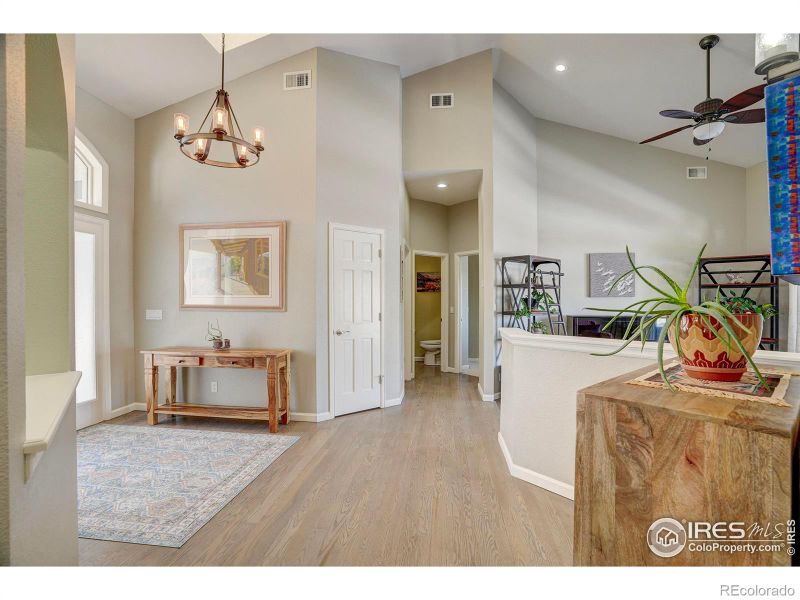 2210 Tamarron Ln, Lafayette, CO 80026