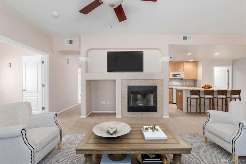 1138 Olympia Ave #14D, Longmont, CO 80504