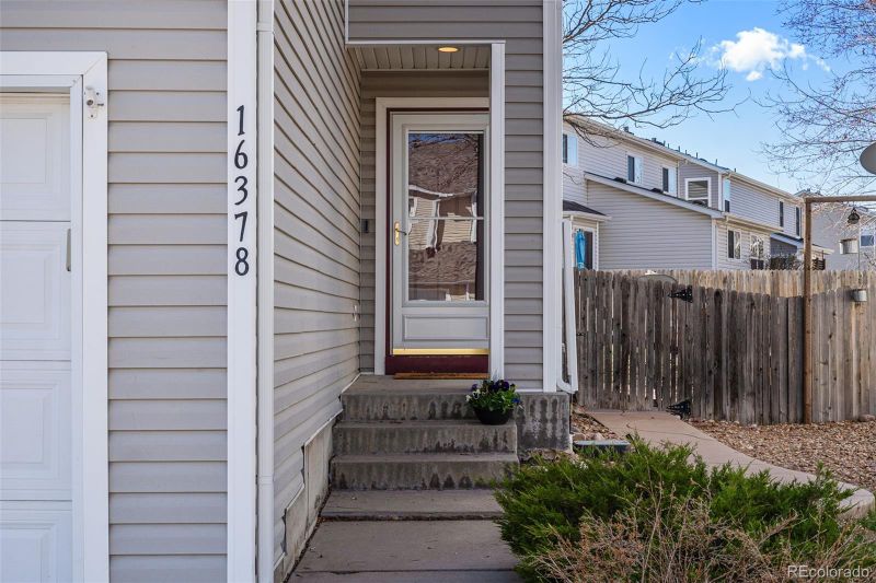 16378 E Otero Ave, Englewood, CO 80112