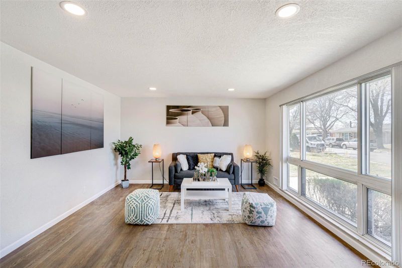 3188 Quentin St, Aurora, CO 80011