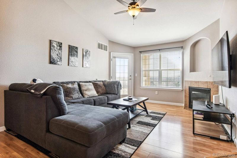 5704 N Gibralter Way #7-306, Aurora, CO 80019
