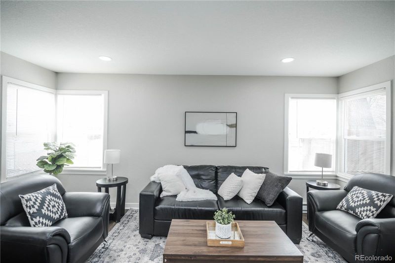 4924 Fillmore St, Denver, CO 80216