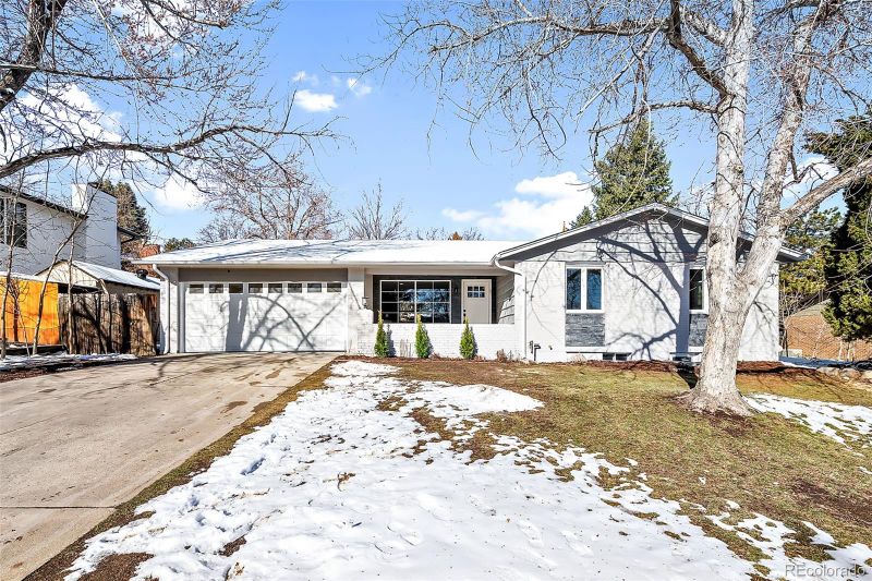 851 S Arbutus St, Lakewood, CO 80228
