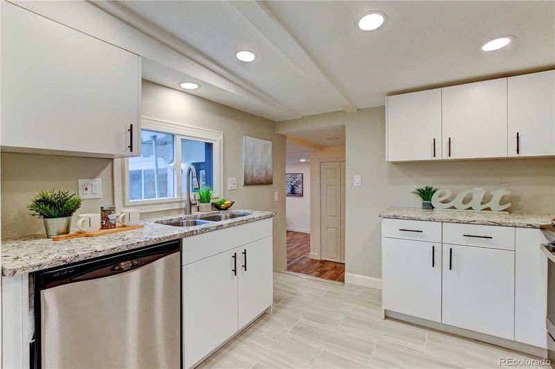 815 Lowell Blvd, Denver, CO 80204