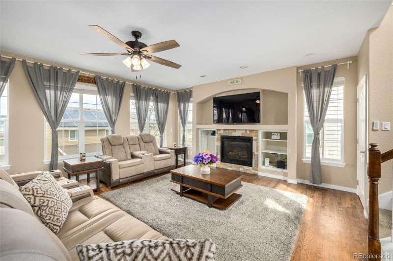26095 E Euclid Dr, Aurora, CO 80016