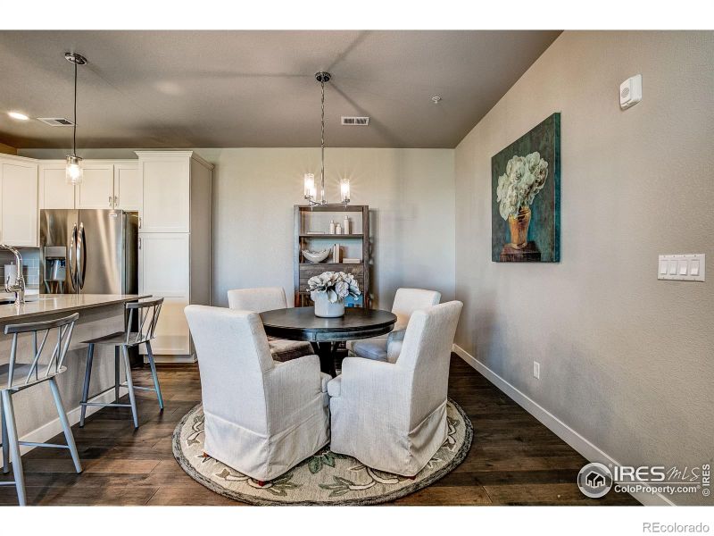 390 High Point Dr #101, Longmont, CO 80504