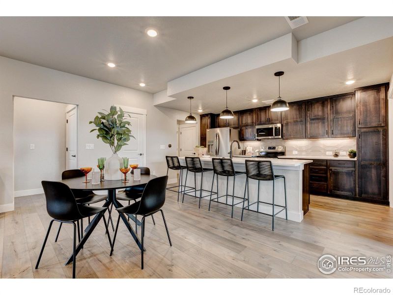 235 High Point Dr #104, Longmont, CO 80504