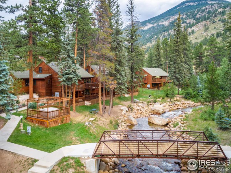 1400 David Dr #4, Estes Park, CO 80517