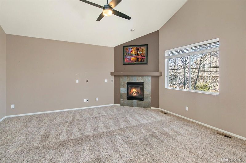 25915 E 1st Ave, Aurora, CO 80018