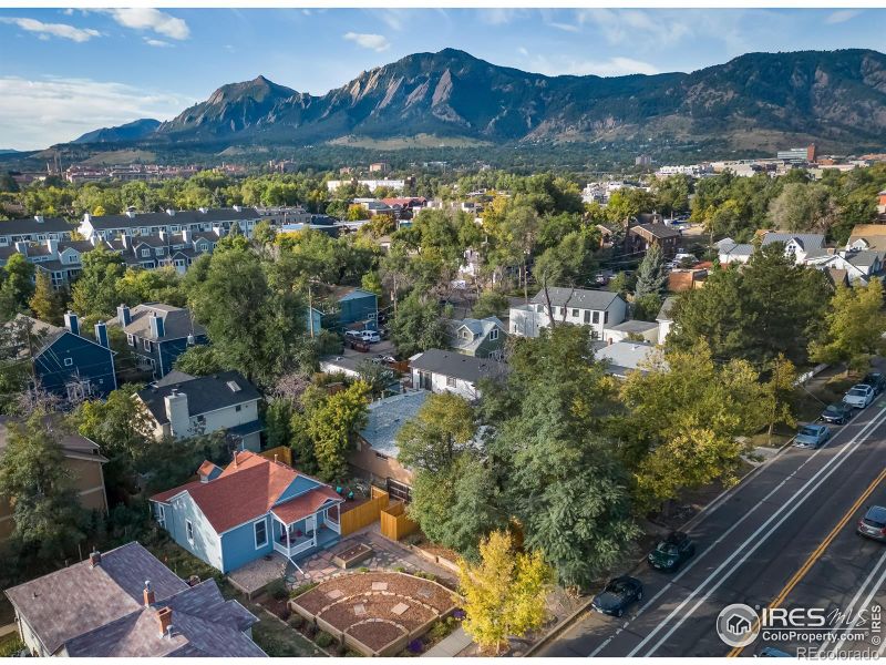 2228 Pine St, Boulder, CO 80302
