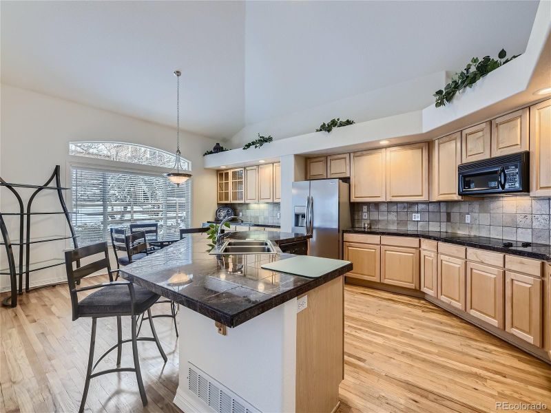 13905 E Bellewood Dr, Aurora, CO 80015
