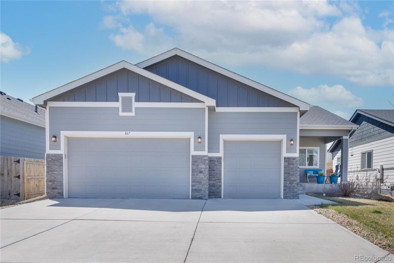 867 S Prairie Dr, Milliken, CO 80543