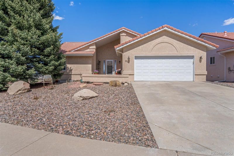 211 Las Lunas St, Castle Rock, CO 80104