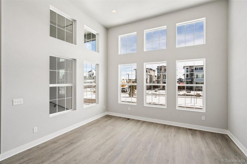 6369 N Elmira St, Denver, CO 80238