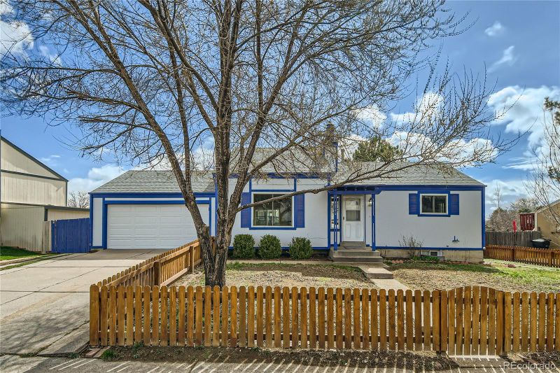 11061 Albion Dr, Thornton, CO 80233