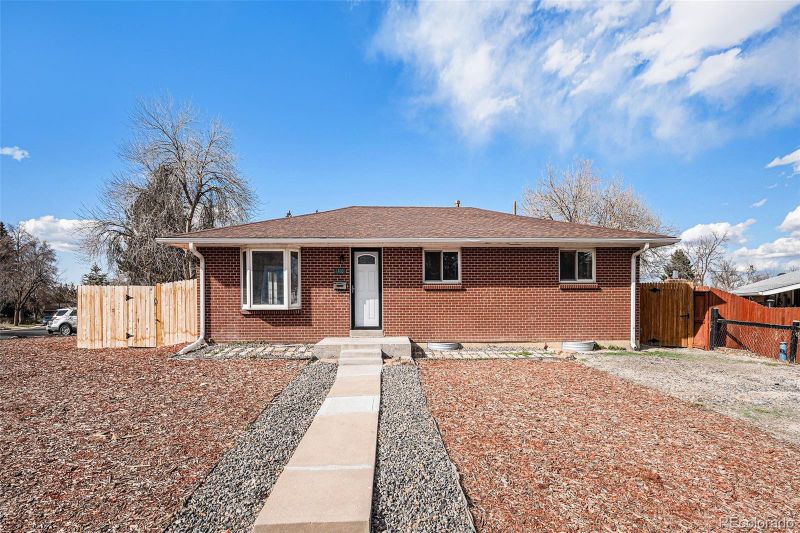 13601 E Dakota Pl, Aurora, CO 80012