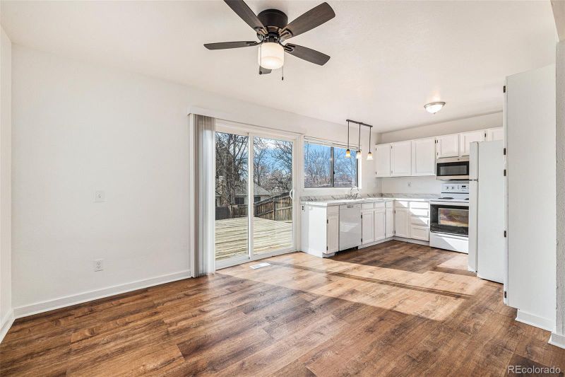 18912 E Loyola Cir, Aurora, CO 80013