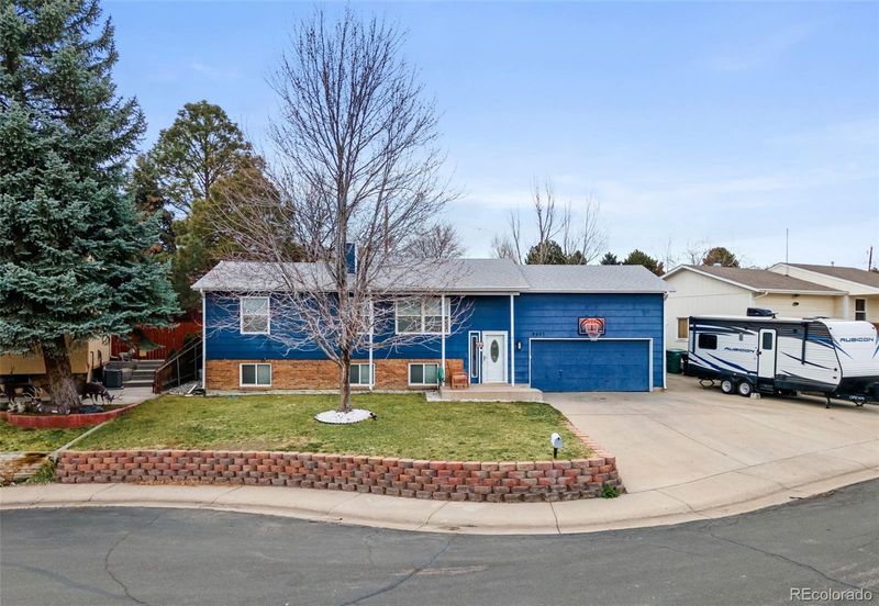 9427 Pelon Dr, Thornton, CO 80260