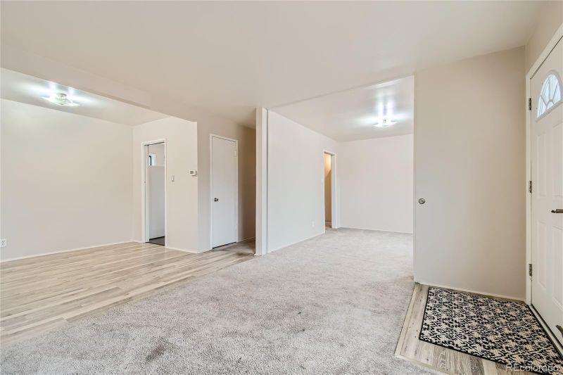 2221 Fir Dr, Thornton, CO 80229
