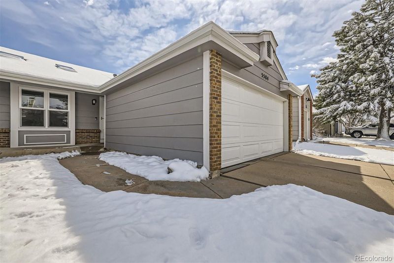 5584 S Zang St, Littleton, CO 80127