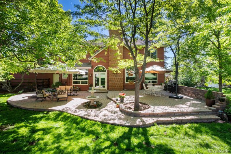 65 N Ranch Rd, Littleton, CO 80127