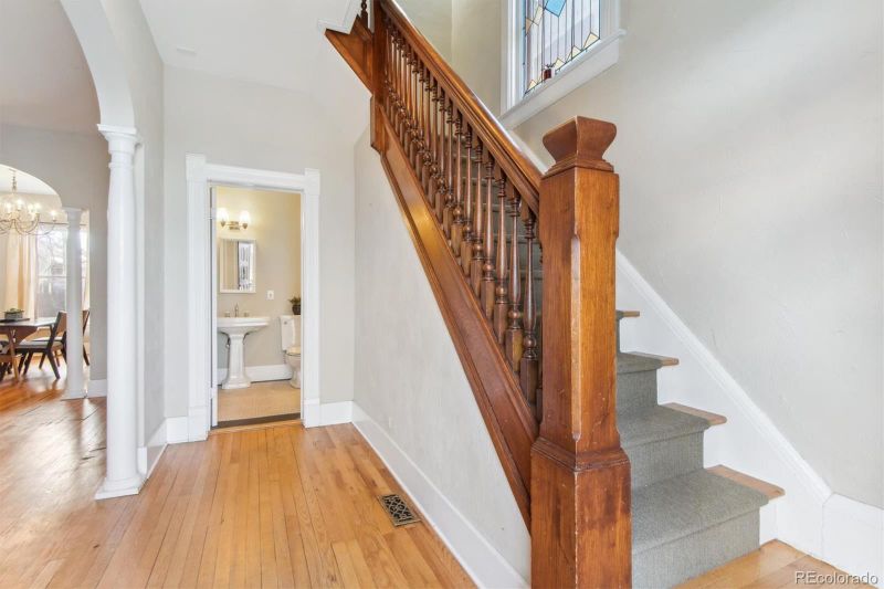 275 N Logan St, Denver, CO 80203