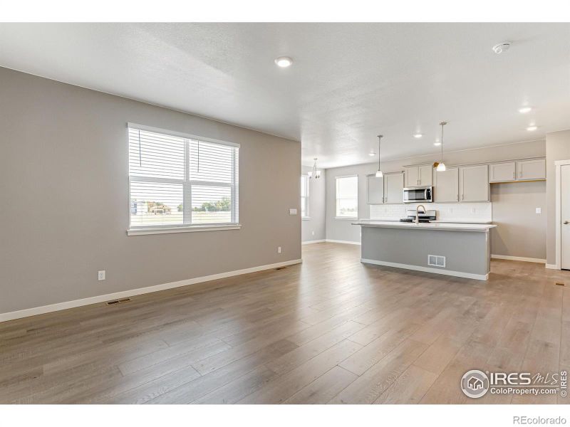 1920 Knobby Pine Dr, Fort Collins, CO 80528