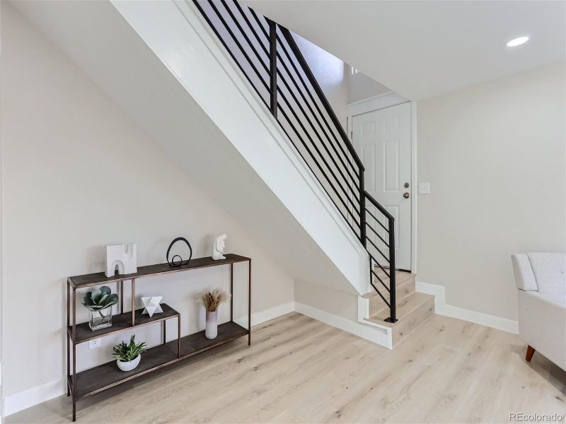 1262 S Crystal Way, Aurora, CO 80012