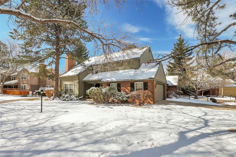 6840 S Jasmine Ct, Centennial, CO 80112