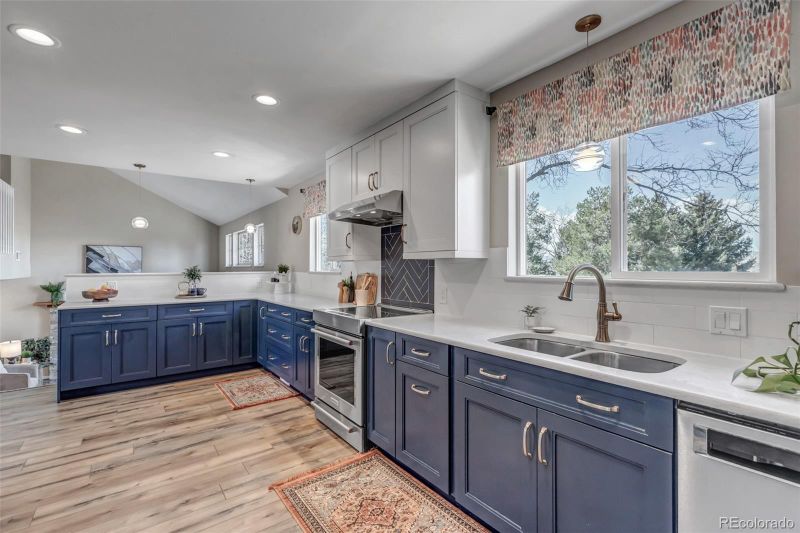 6345 S Jersey Ct, Centennial, CO 80111