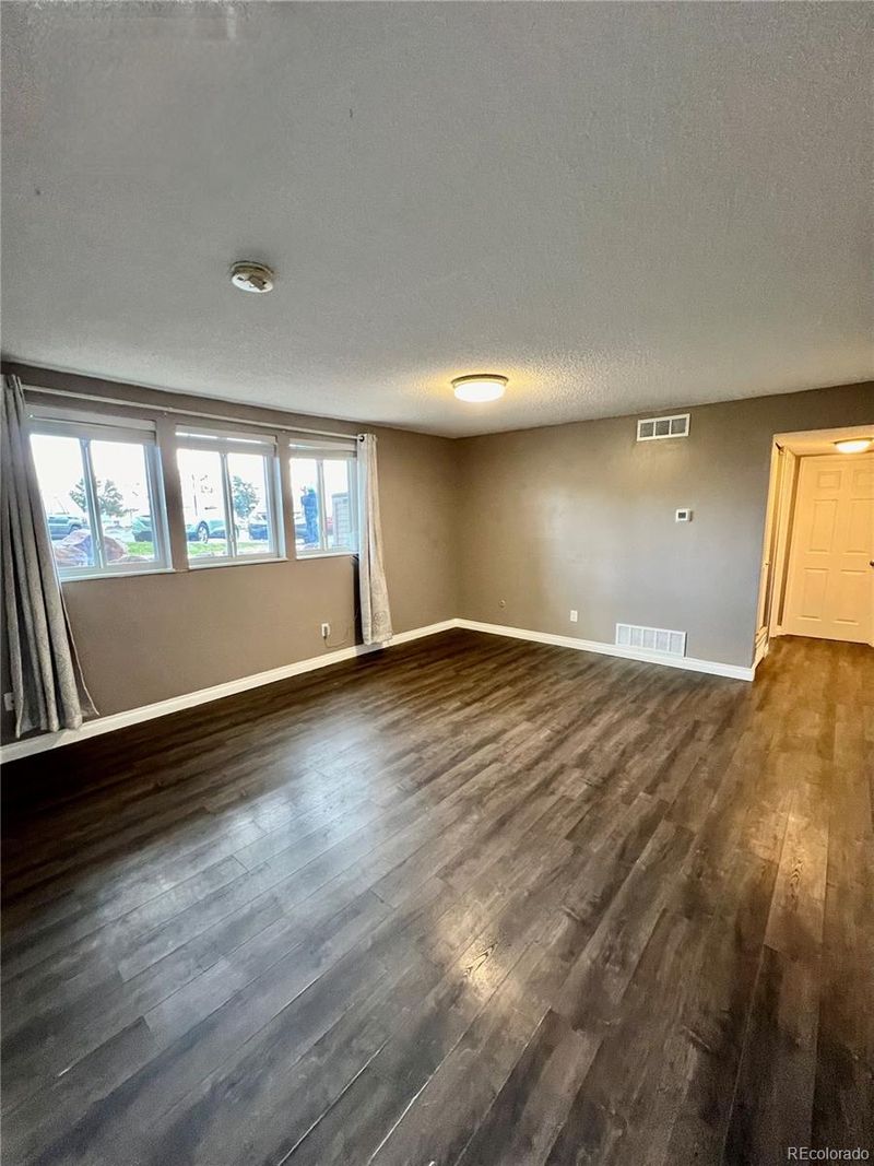 10211 Ura Ln #1-101, Thornton, CO 80260