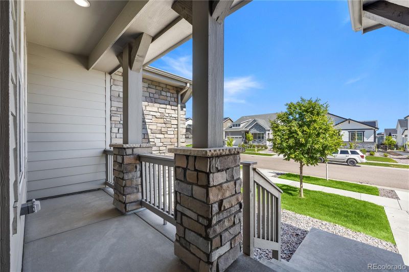 22598 E Swallow Pl, Aurora, CO 80016