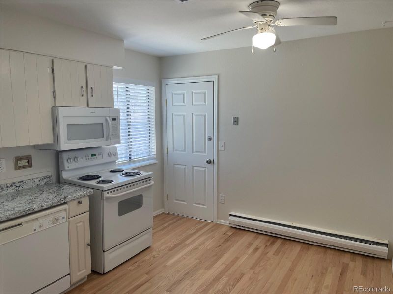 4542 S Gar Way, Littleton, CO 80123