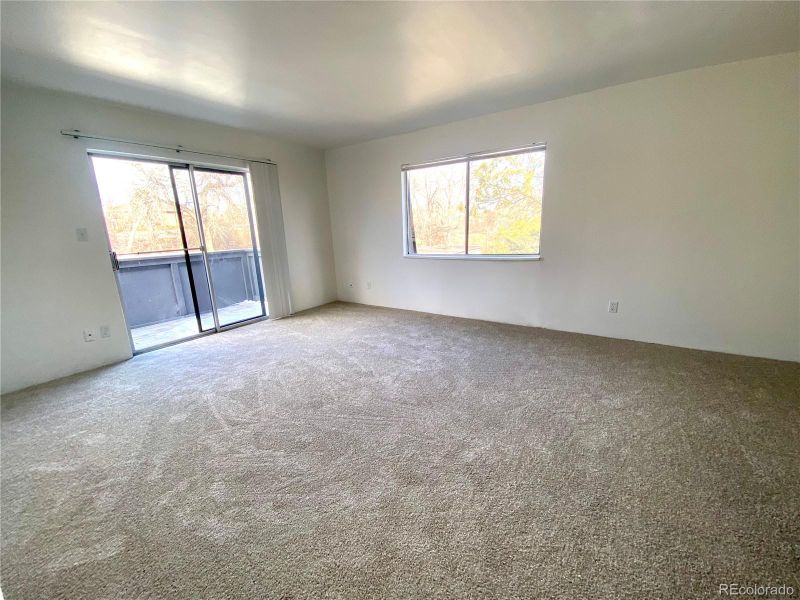 100 E Highline Cir #304, Centennial, CO 80122