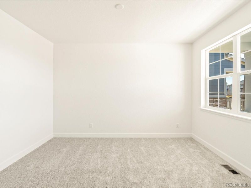 1814 S De Gaulle Ct, Aurora, CO 80018