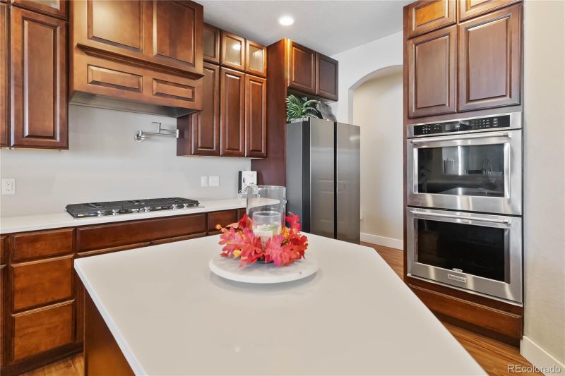 16335 Queensview St, Hudson, CO 80642