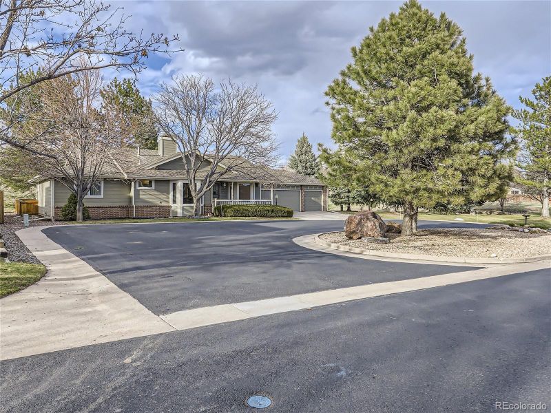 9615 W La Salle Ave, Lakewood, CO 80227