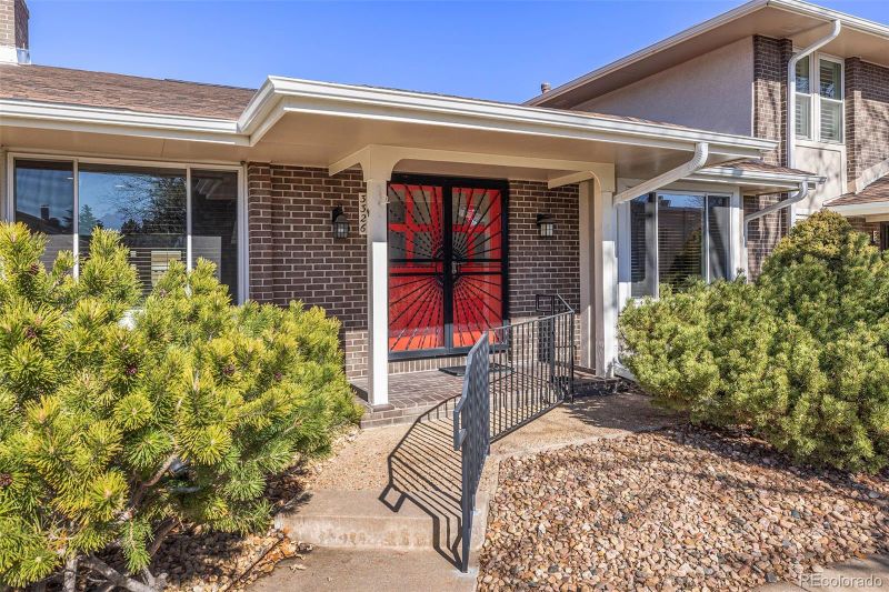 3326 S Oneida Way, Denver, CO 80224