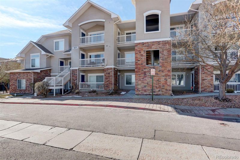 1871 S Dunkirk St #302, Aurora, CO 80017