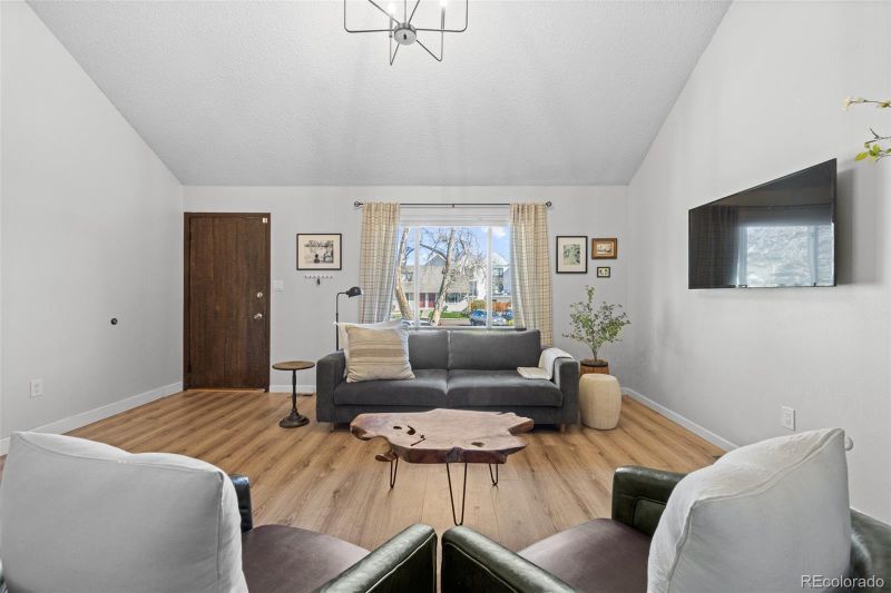 1254 S Reed St #6, Lakewood, CO 80232