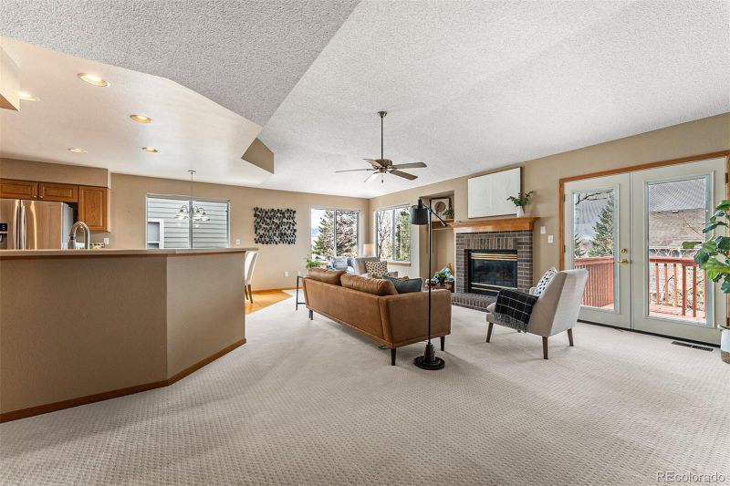 13831 W 64th Dr, Arvada, CO 80004