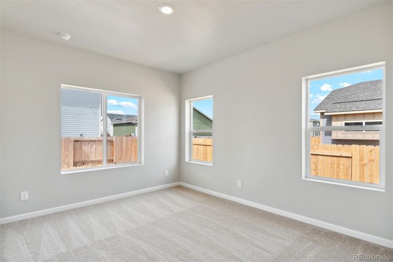 1004 Savona Ave, Fort Lupton, CO 80621