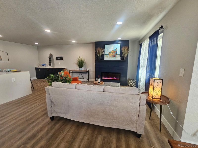 4255 E Davies Pl, Centennial, CO 80122