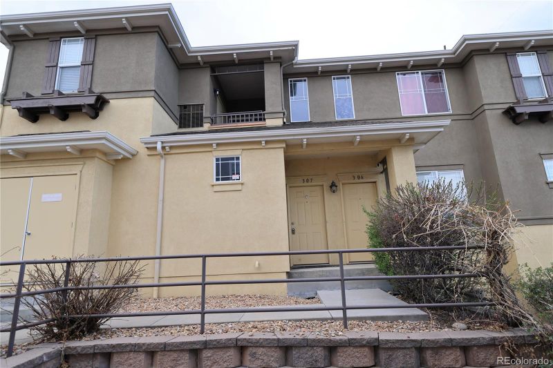 807 E 98th Ave #307, Thornton, CO 80229