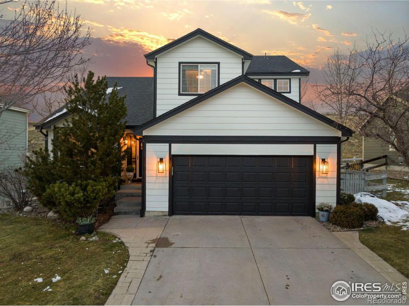8151 Briar Ridge Dr, Castle Pines, CO 80108